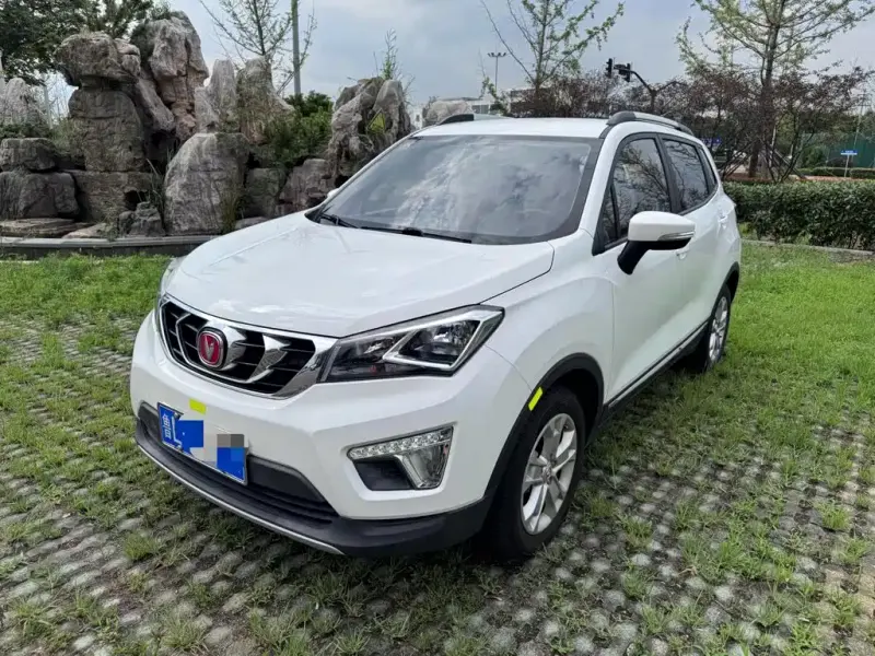 Changan CS15, 2018 — фото 1