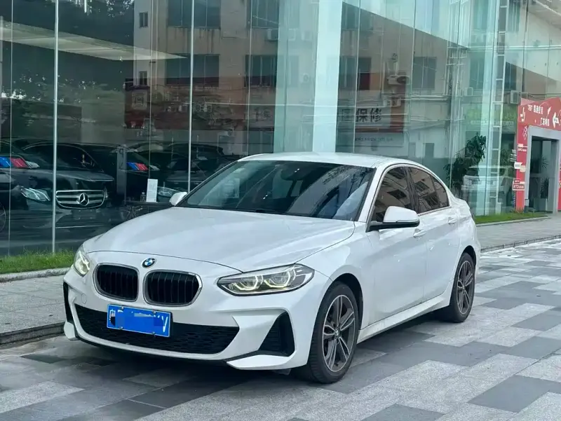 BMW 1 Series, 2021