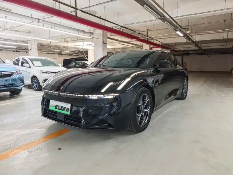 Lynk & Co Z10, 2025