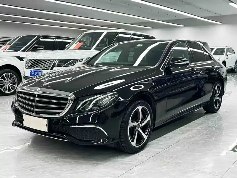 Mercedes-Benz E-Class, 2018 — фото 1