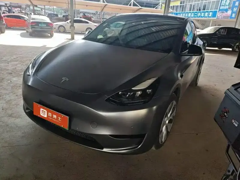 Tesla Model Y, 2022
