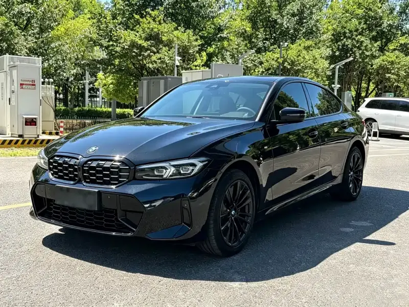 BMW 3 Series, 2024
