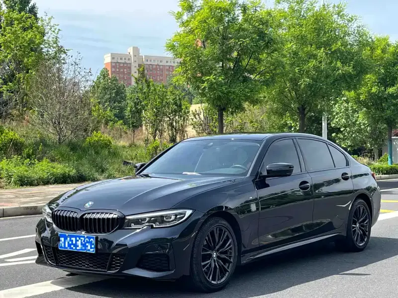 BMW 3 Series, 2022
