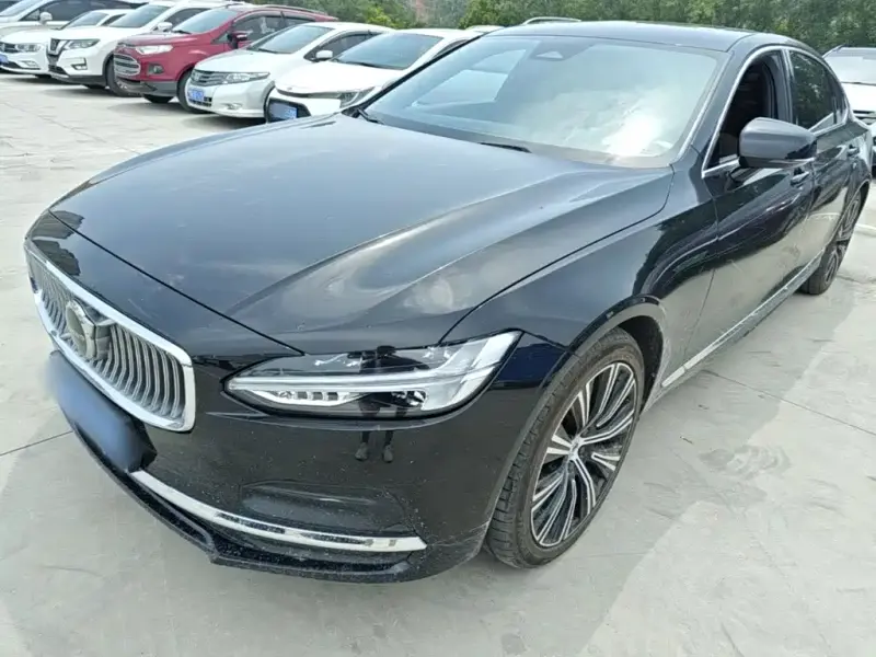 Volvo S90, 2023