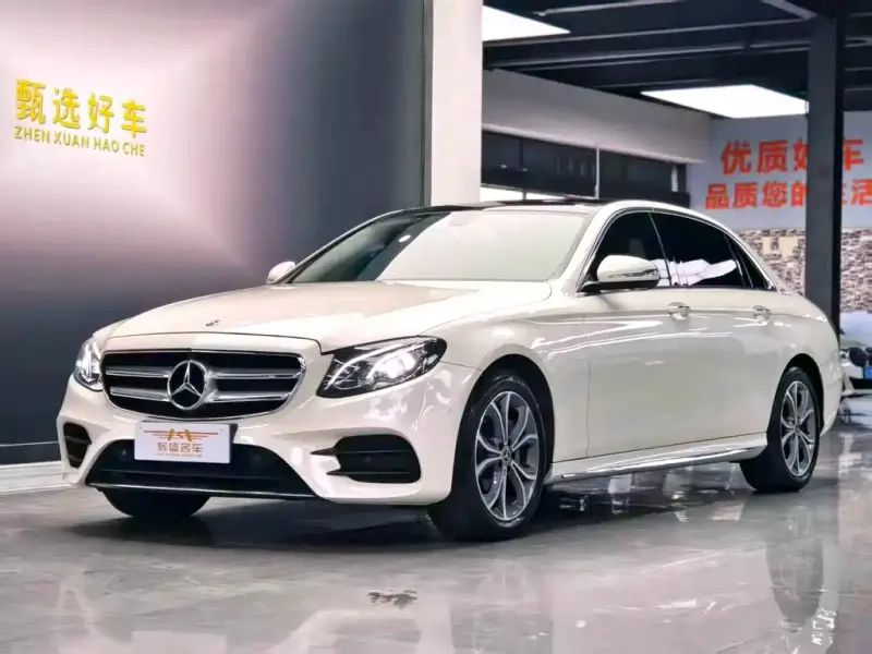 Mercedes-Benz E-Class, 2020 — фото 1