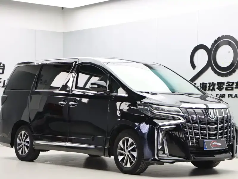 Toyota Alphard, 2015