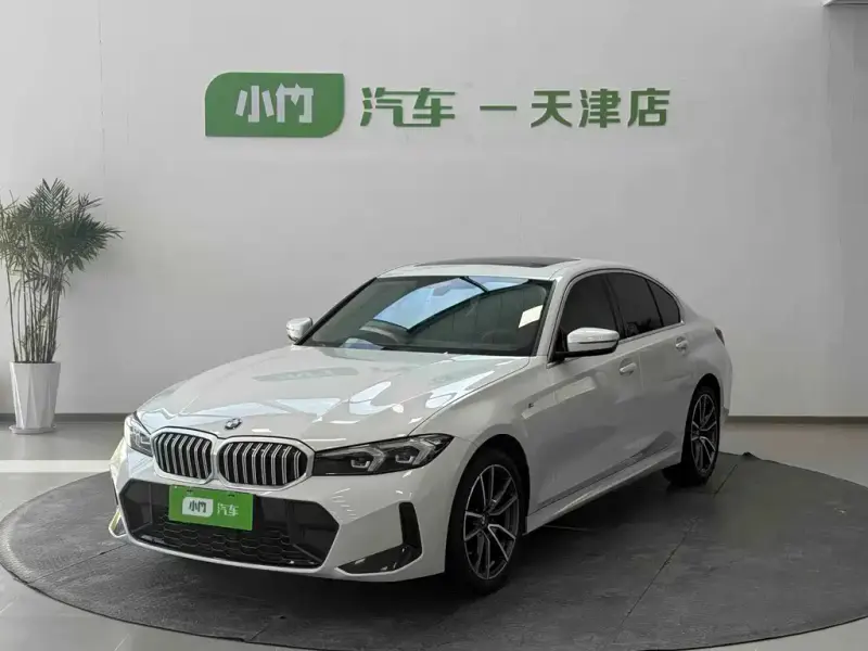 BMW 3 Series, 2023