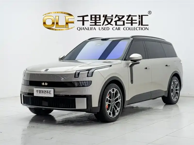 Lynk & Co 900, 2025