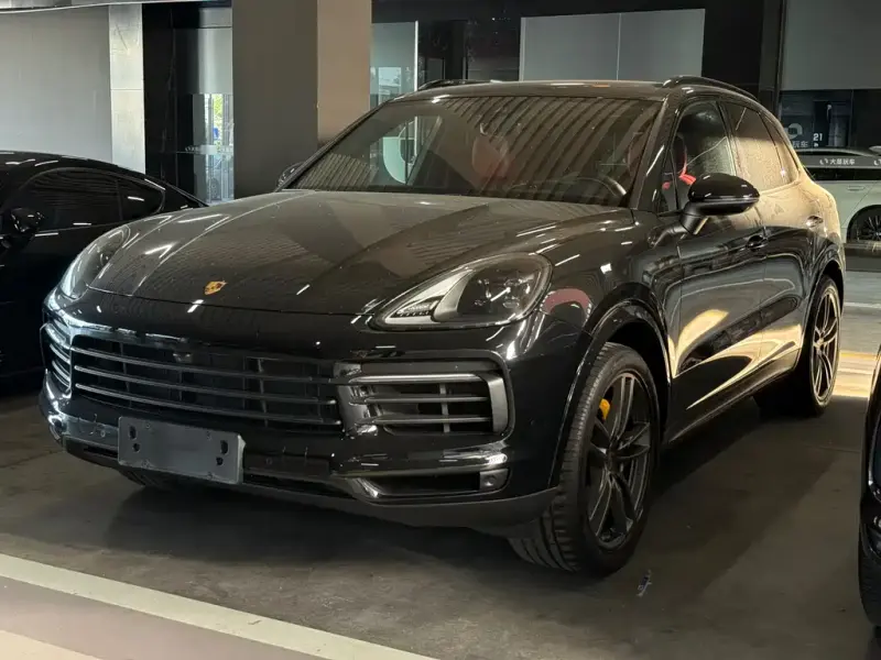 Porsche Cayenne, 2023
