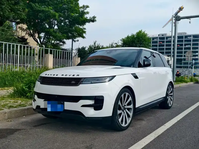 Land Rover Sport, 2024
