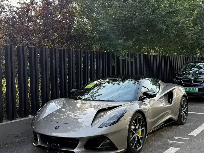 Lotus Emira, 2024