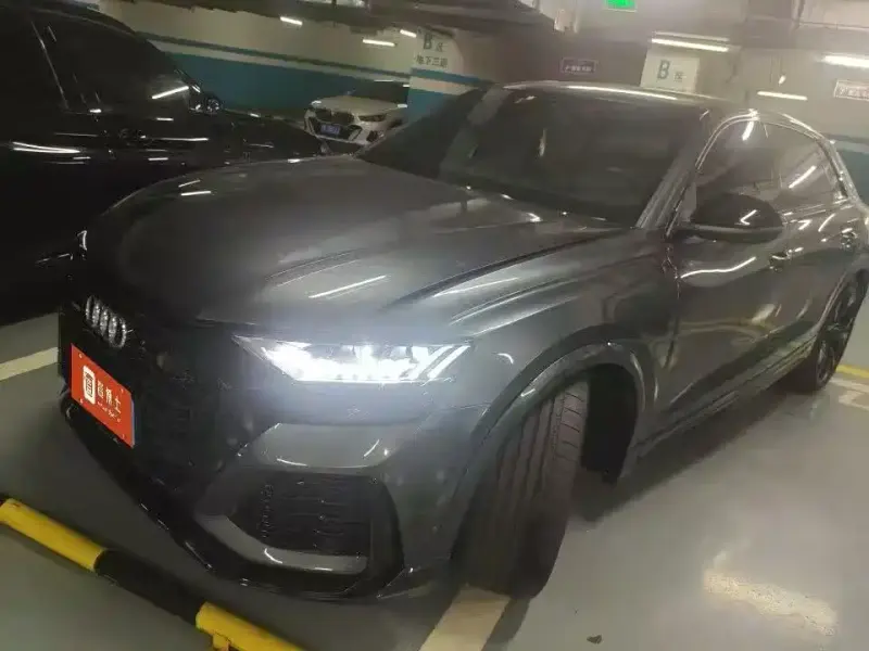 Audi RS Q8, 2021