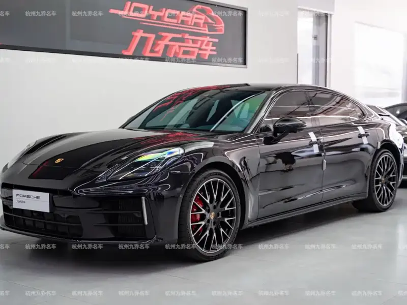 Porsche Panamera, 2025