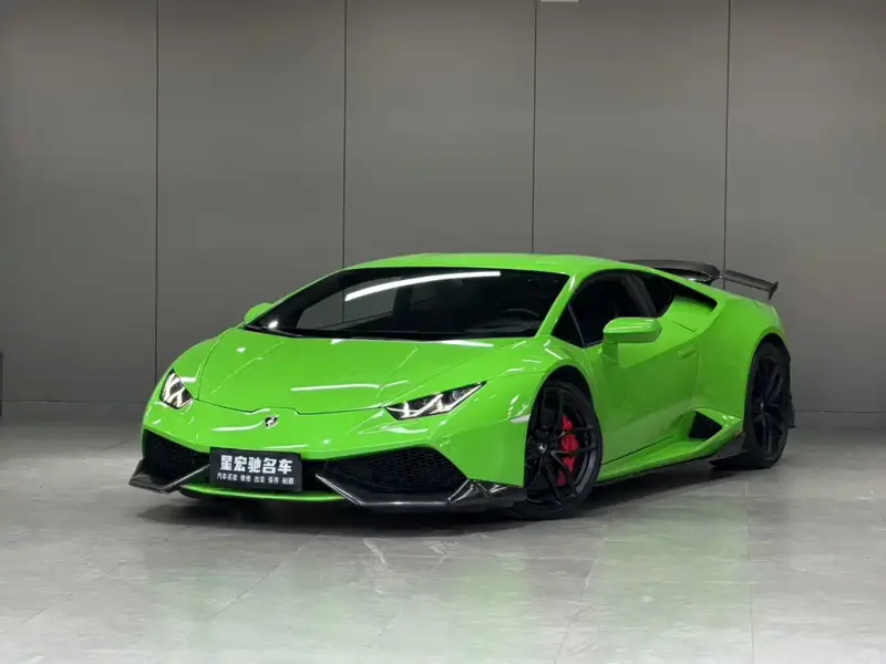Lamborghini Huracán, 2015