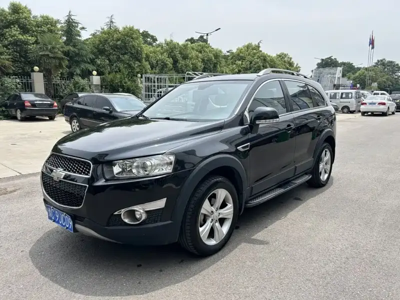 Chevrolet Captiva (Import), 2012
