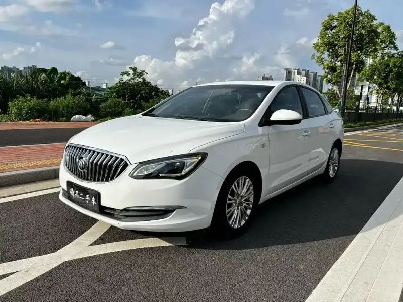 Buick Excelle, 2015