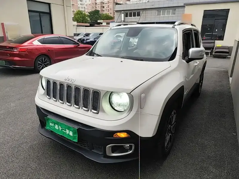 Jeep Renegade, 2016