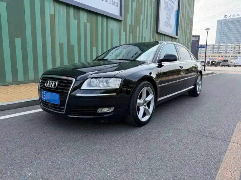 Audi A8, 2007