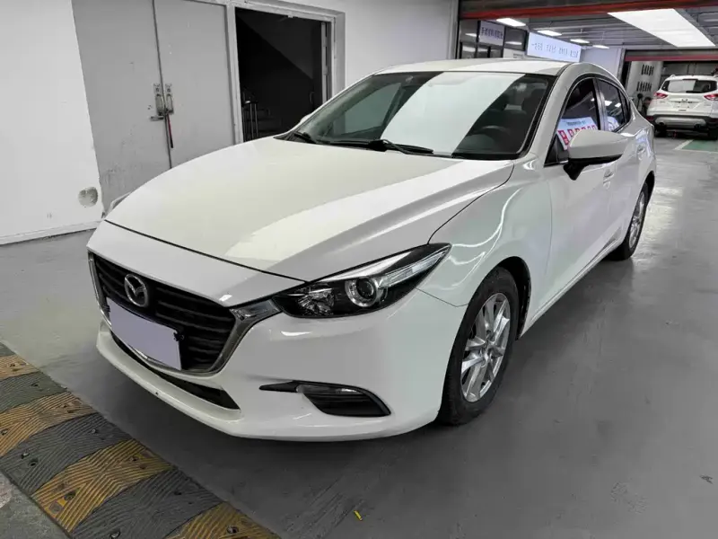 Mazda 3 Axela, 2017 — фото 1