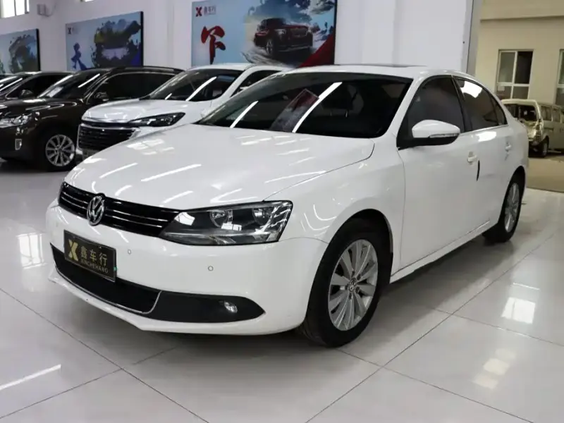 Volkswagen Sagitar, 2014