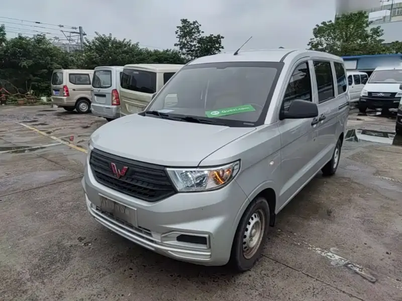 Wuling Hongguang V, 2022