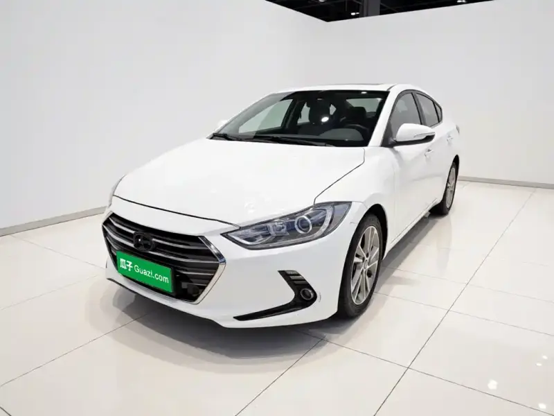 Hyundai Elantra, 2018