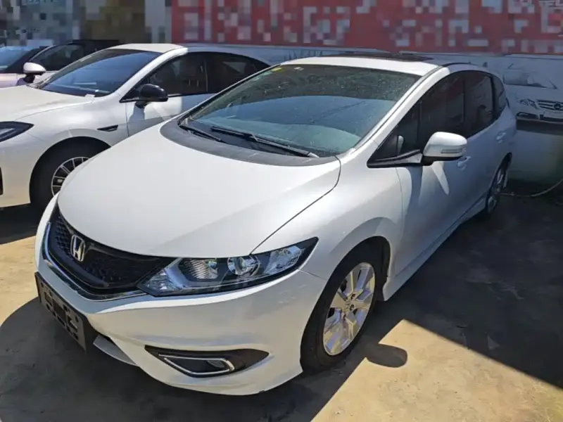 Honda Jade, 2016 — фото 1