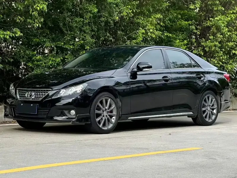 Toyota Reiz, 2013