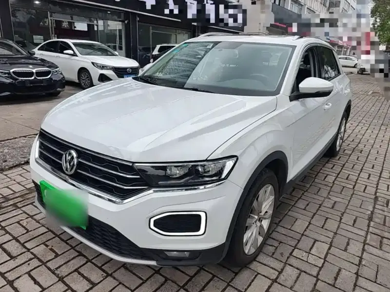 Volkswagen T-Roc, 2020