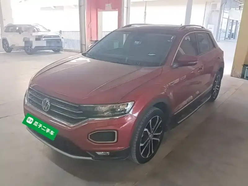 Volkswagen T-Roc, 2020