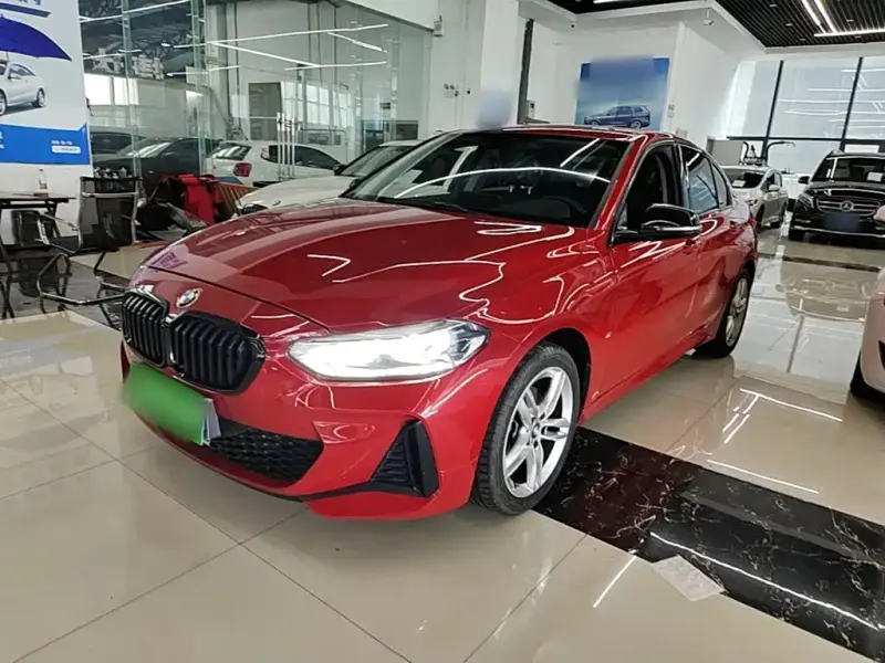 BMW 1 Series, 2021