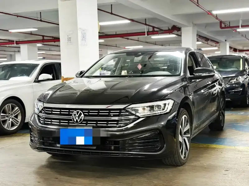Volkswagen Sagitar, 2023