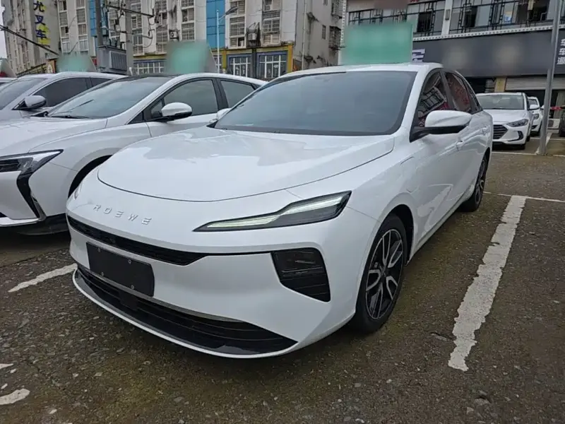 Roewe D6, 2025