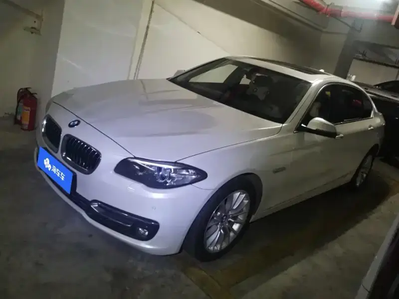 BMW 5 Series, 2015