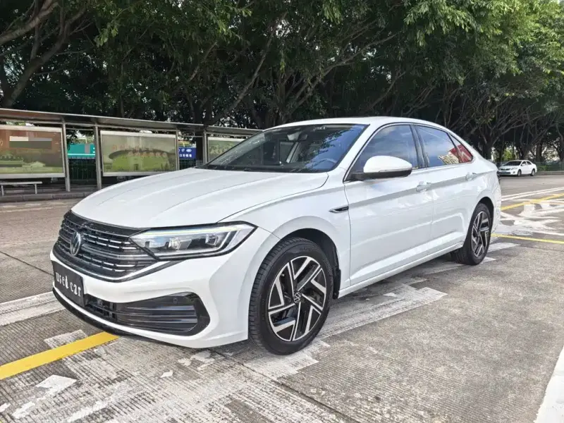 Volkswagen Sagitar, 2022