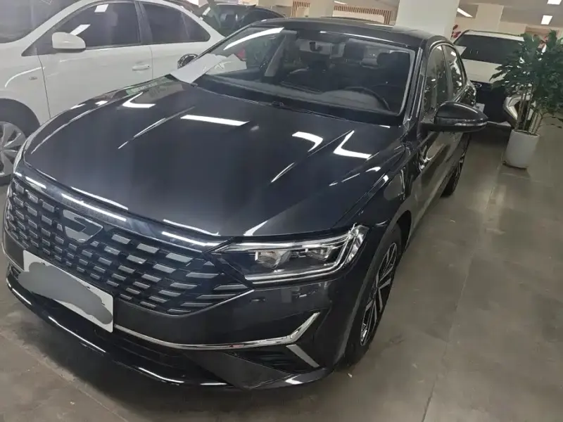 Jetta VA7, 2025