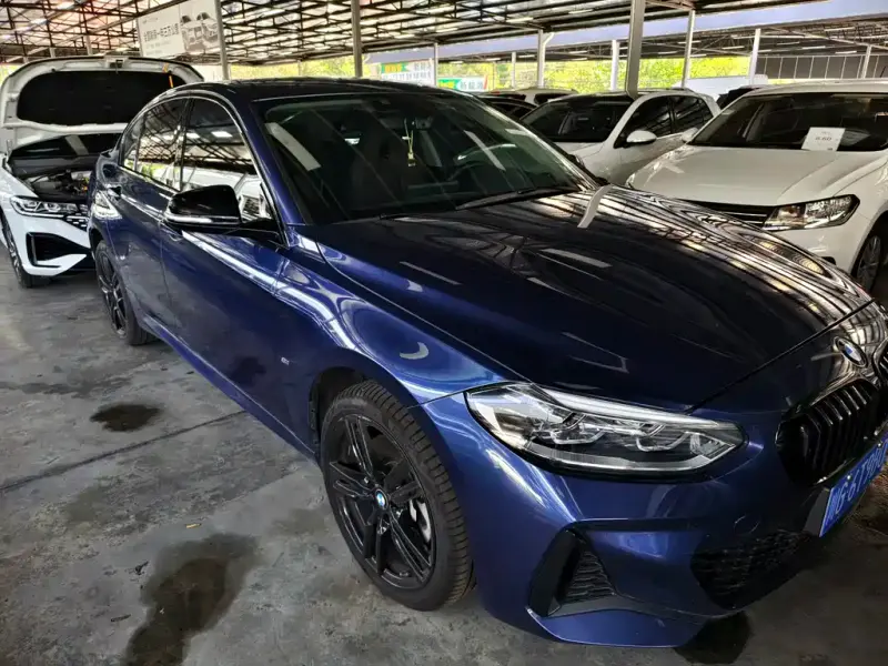 BMW 1 Series, 2021