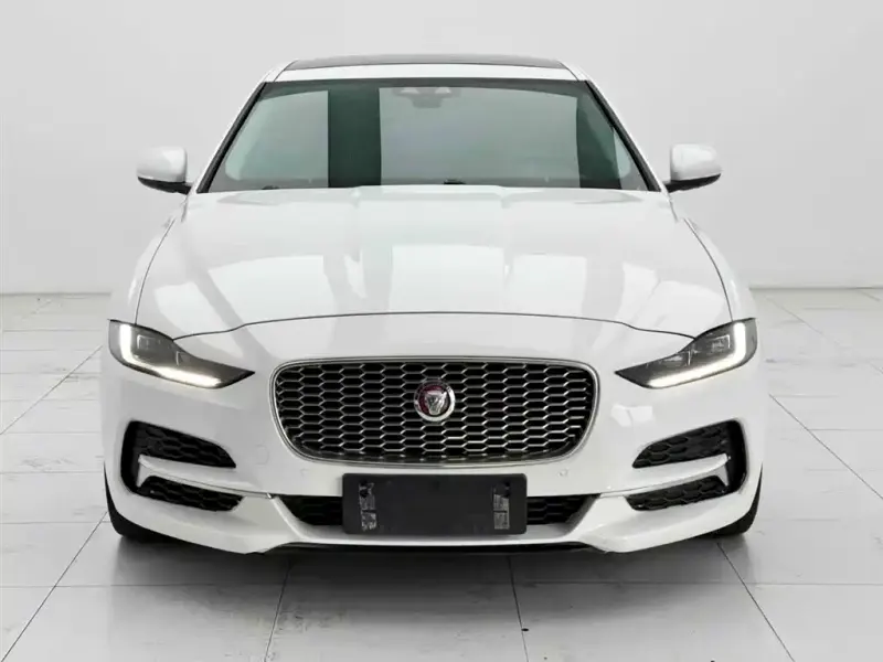 Jaguar XEL, 2019