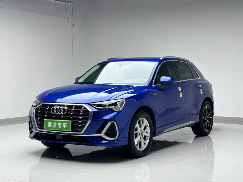 Audi Q3, 2020
