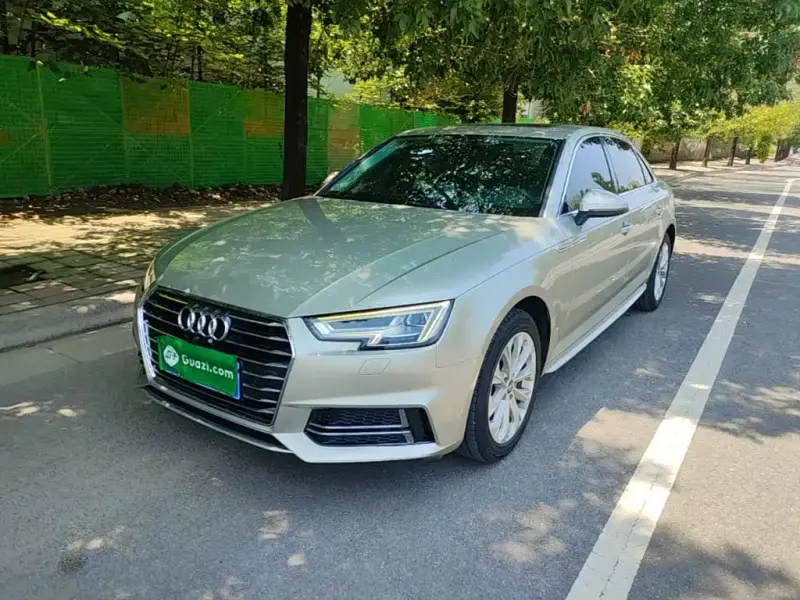 Audi A4L, 2019
