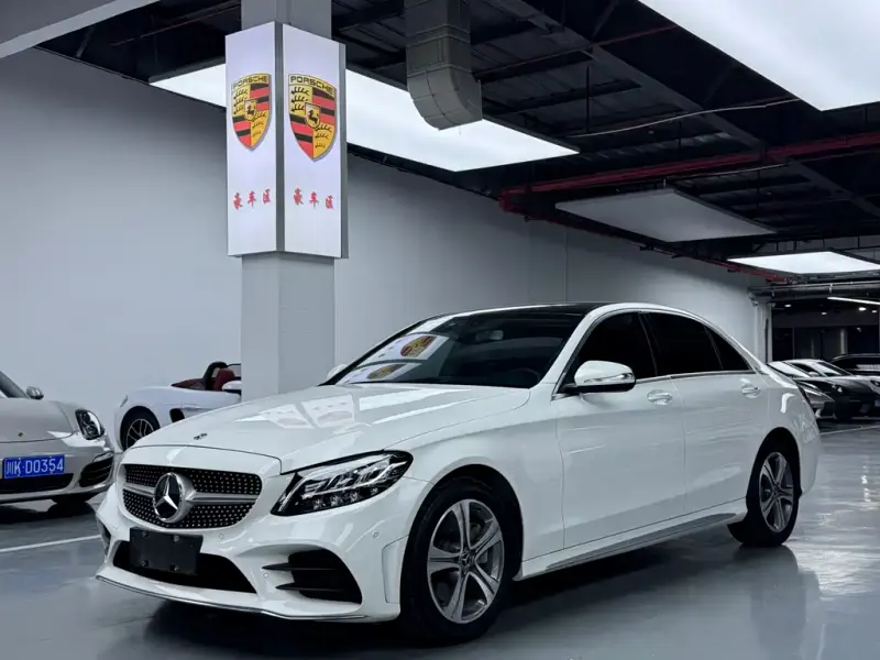 Mercedes-Benz C-Class, 2020