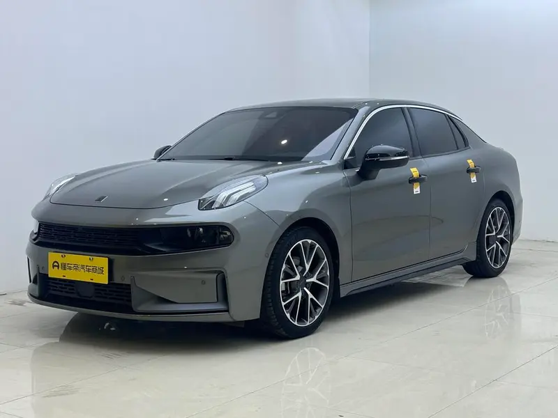 Lynk & Co 03 1.5TD DCT Dynamic Pro, 2022 — фото 1