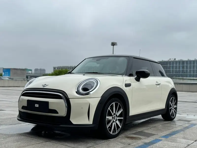 MINI MINI, 2022