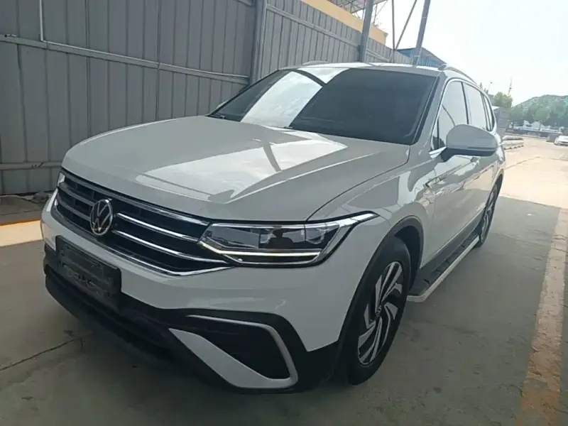 Volkswagen Tiguan L, 2023