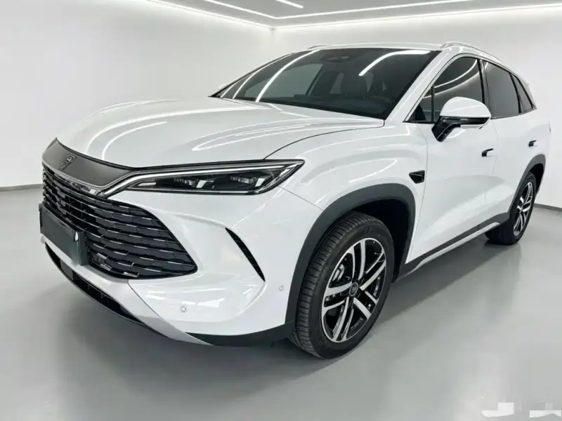 BYD L DM-i, 2025 — фото 1