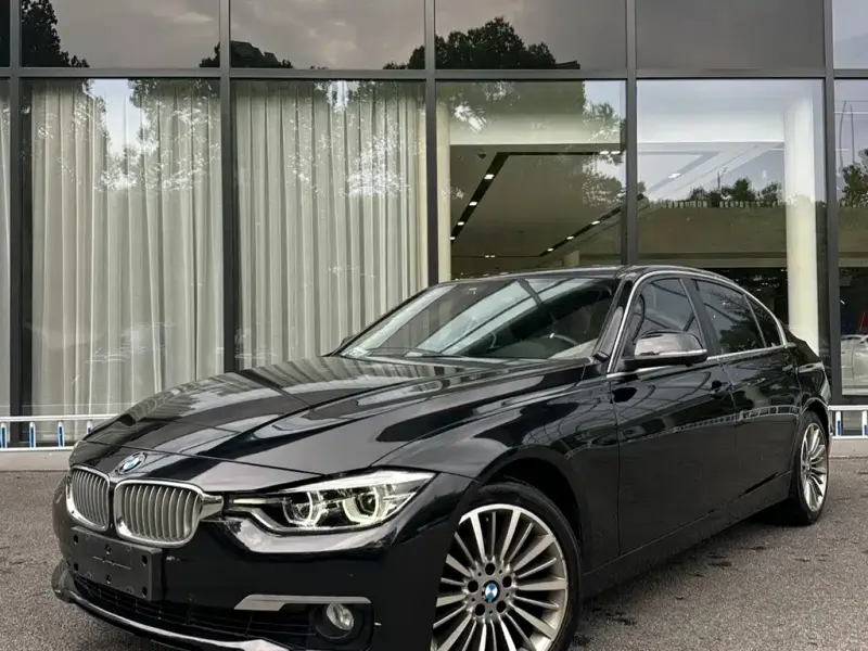 BMW 3 Series, 2019