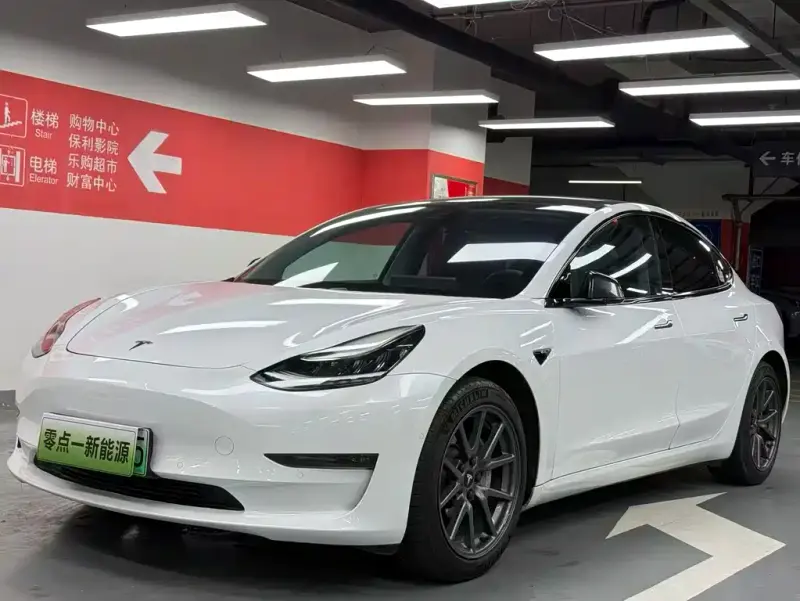Tesla Model 3, 2020