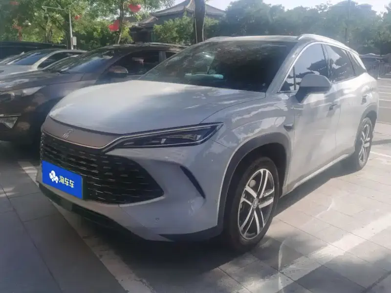 BYD L DM-i, 2025 — фото 1