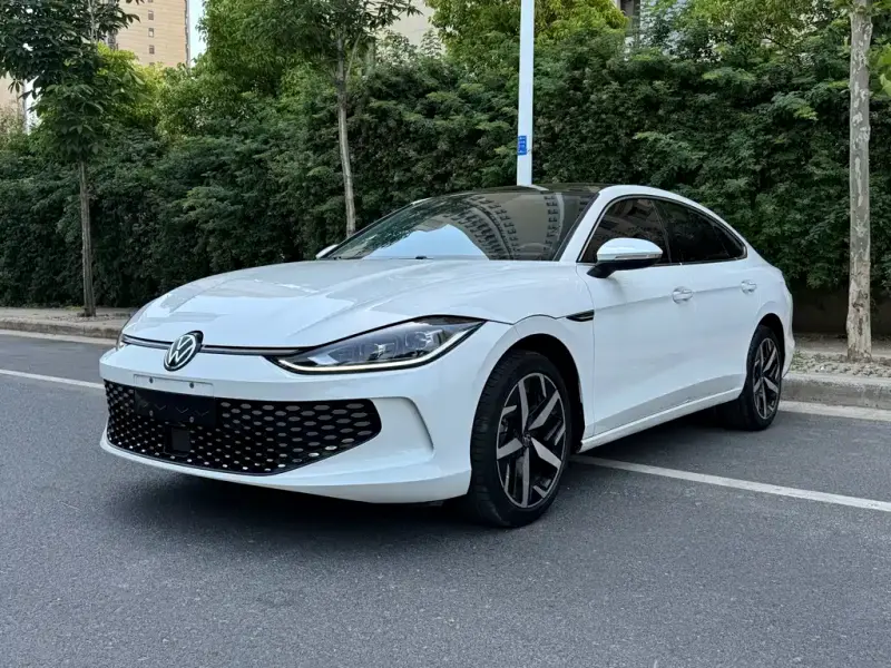 Volkswagen Lamando, 2023