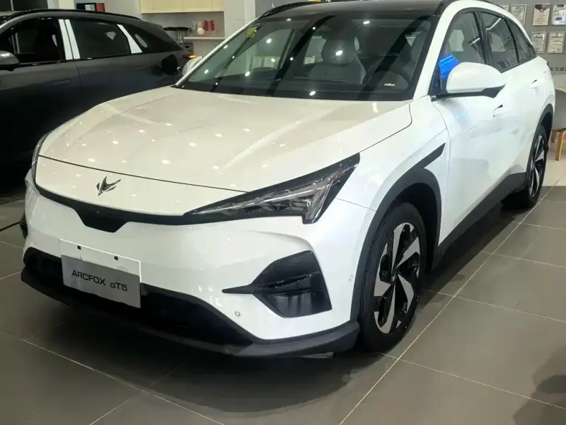ARCFOX Alpha T5, 2026